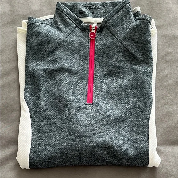 Nike Dri-Fit top - Picture 10 of 10